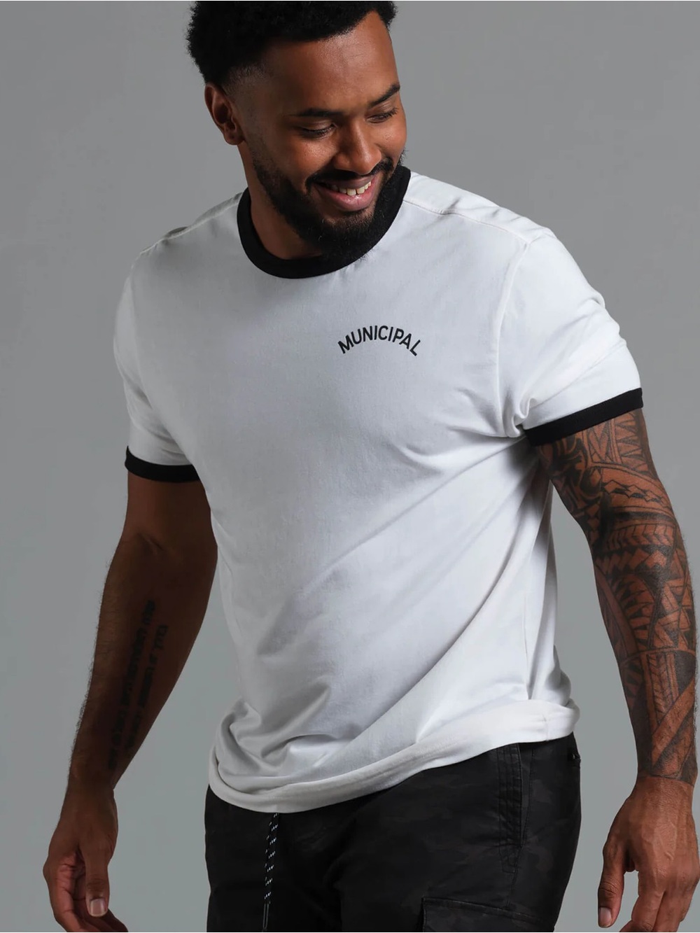 Municipal Sport Utility Gear - White Varsity Tee Men’s Small, NWOT, Excellent